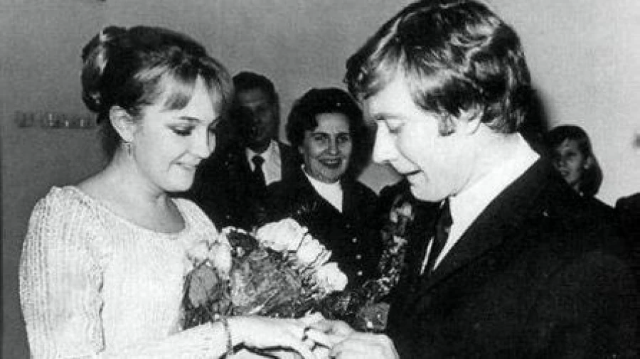 Андрей Миронов.