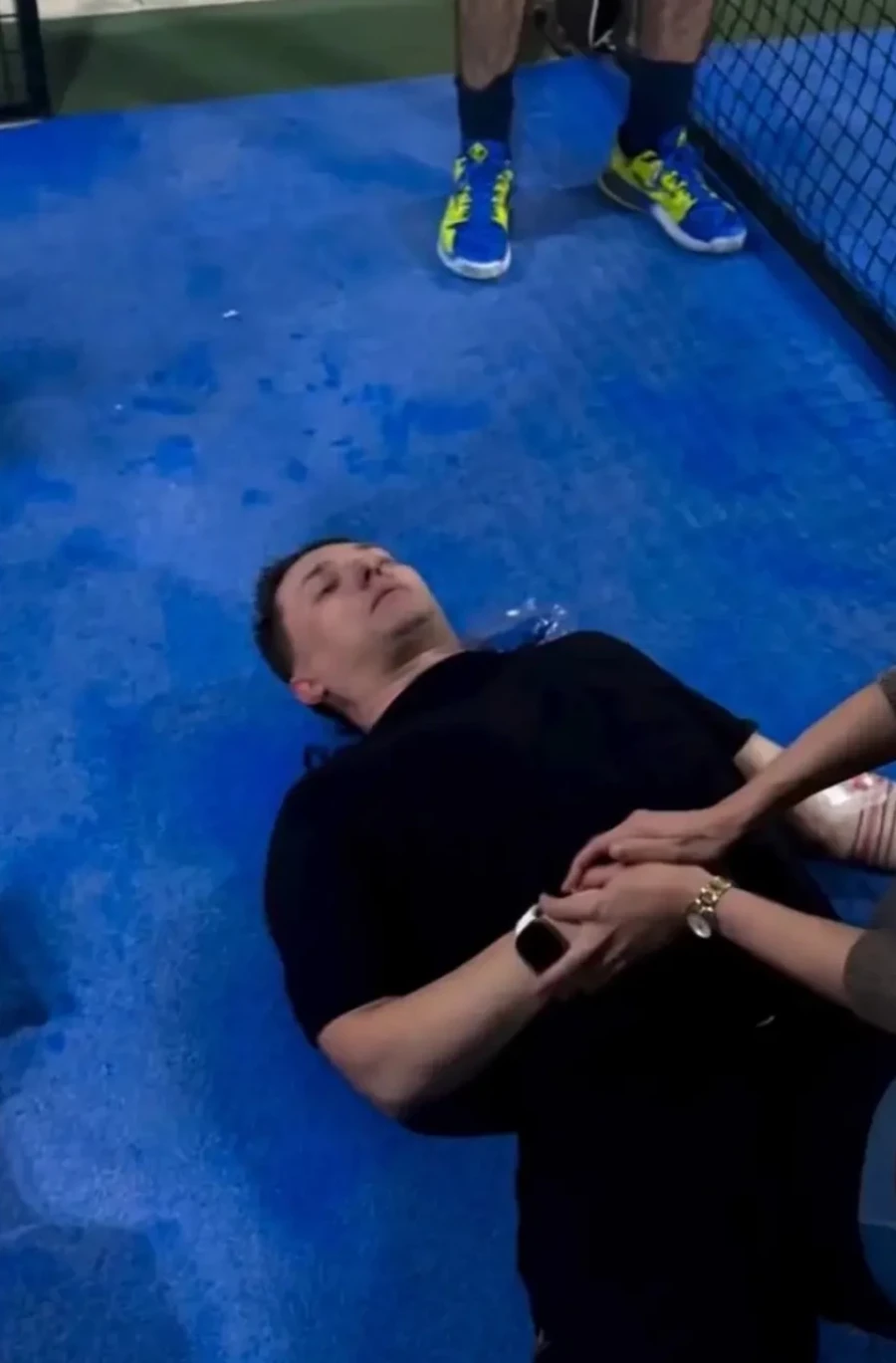 Михаил Сапронов после перелома руки.