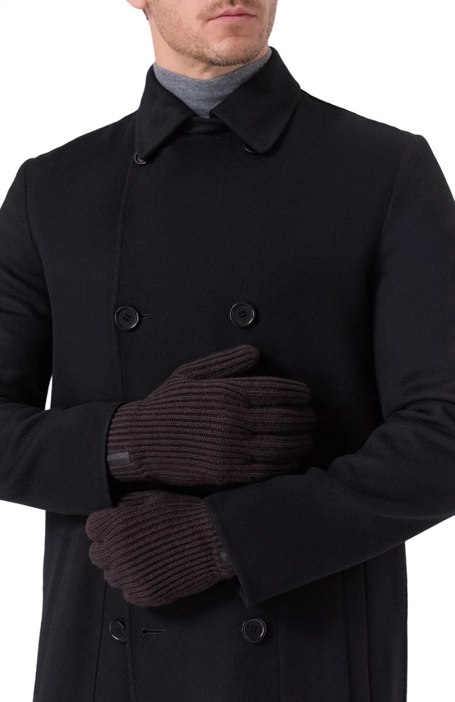 Кашемировые перчатки, 41 450 рублей.