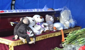 Прощание с мальчиком в Санкт-Петербурге.