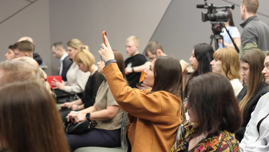 В центре «Мой бизнес» прошел семинар-интенсив по маркировке товаров и самым наболевшим вопросам.