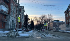 Лед в Барнауле. Дорога. Тротуар. Заморозки. Улица