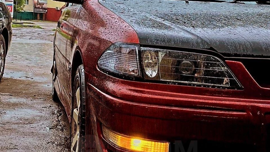 Toyota Carina продают на Алтае.