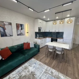 Стильная квартира с видом на Обь в Барнауле.