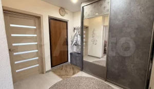 В Барнауле продают квартиру, в которой «подглядывают».