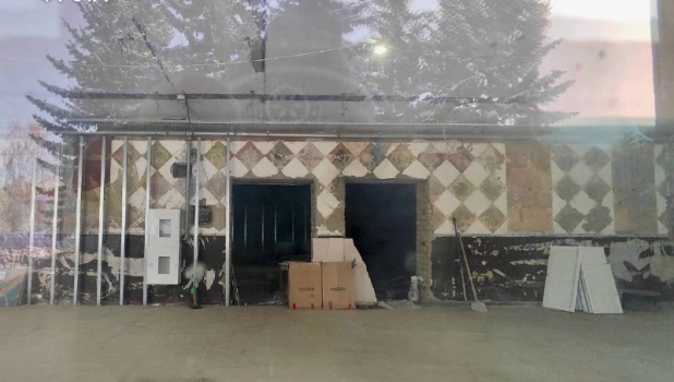 Дом культуры в селе Крутиха.