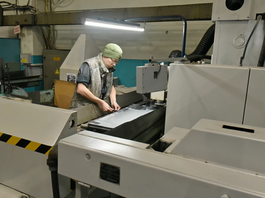 Глава Барнаула Вячеслав Франк посетил крупное городское предприятие «Тонар плюс».