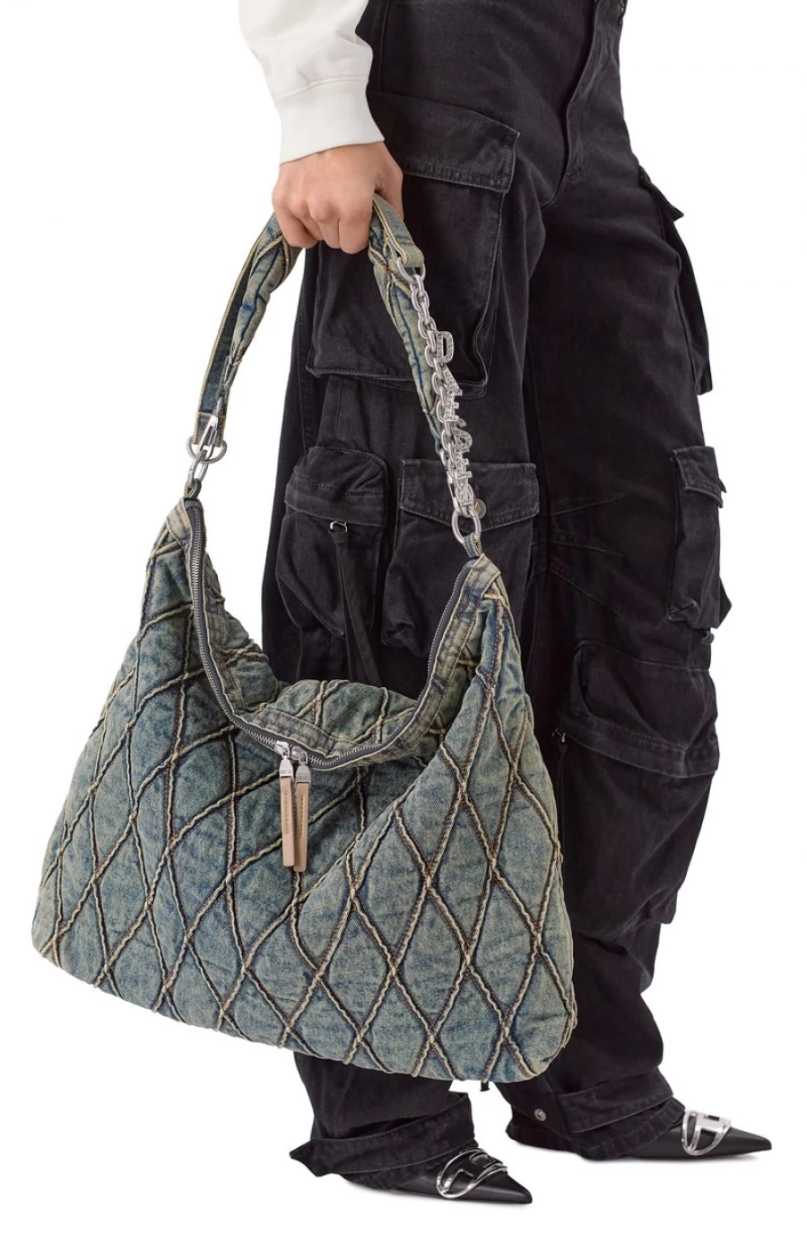 Сумка под стиль бохо, 64 600 рублей.