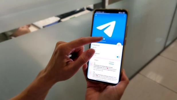 Молодежь Алтайского края переключилась с Telegram на VK.