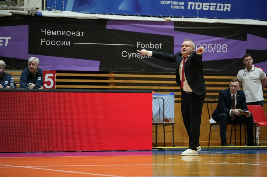 Тренер БК «Барнаул» Александр Герасимов