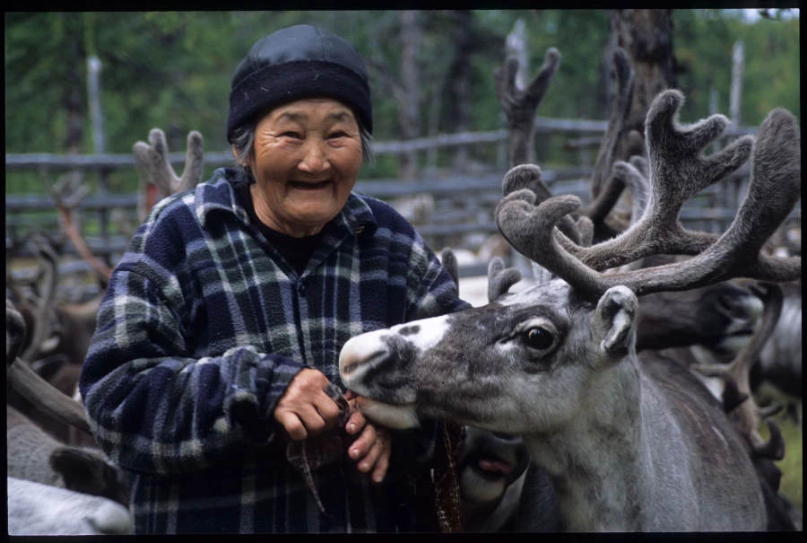 У оленеводов. Сплав российско-швейцарской команды в Якутию в 2005 году. 