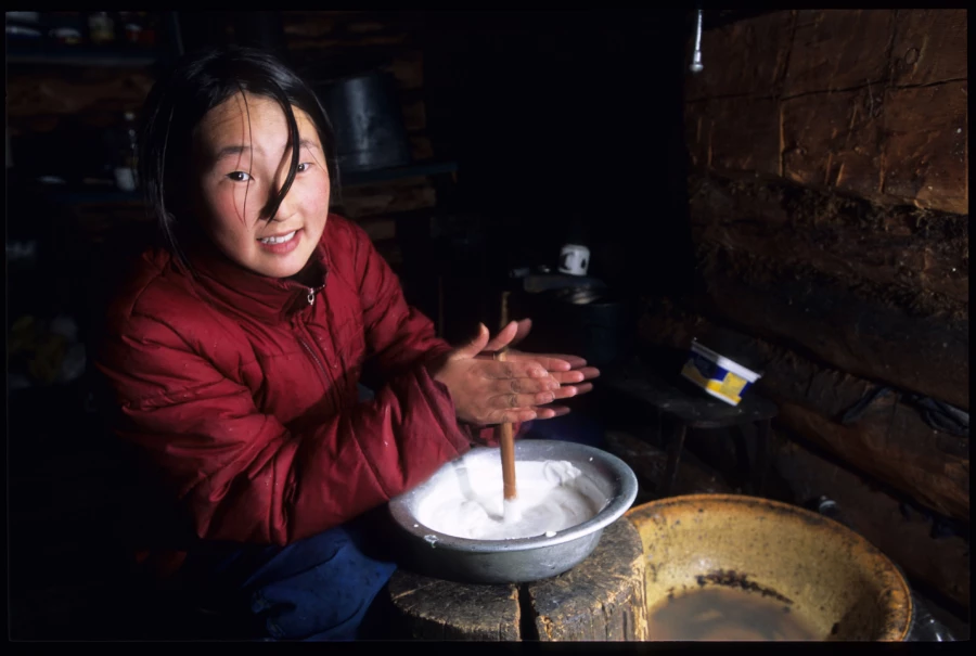 У оленеводов. Сплав российско-швейцарской команды в Якутию в 2005 году. 