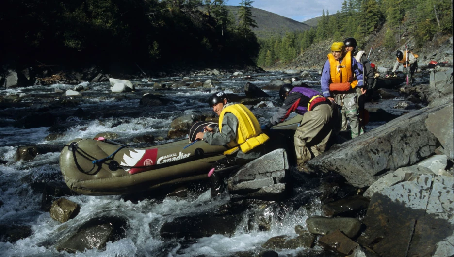 Сплав российско-швейцарской команды в Якутию в 2005 году. 