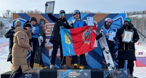 Сноубордистка Мария Травиничева из Белокурихи.