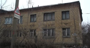 Аварийный дом на ул. Малахова, 39. 