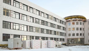 Строительство средней школы по адресу: ул. Попова, 130.