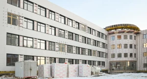  Ул. Попова, 130.