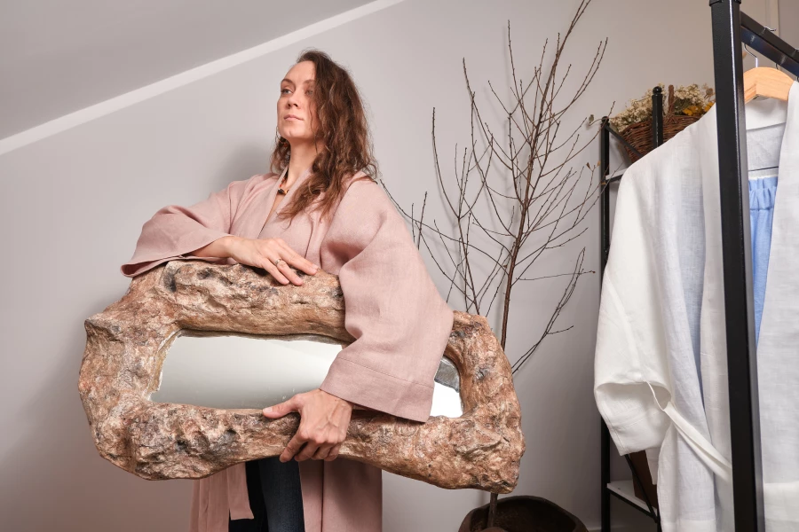 Кристина Паутова. Изделия из картонных лотков для яиц