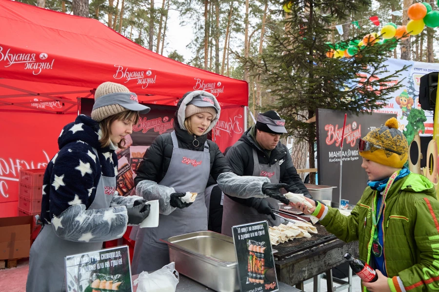 Юбилейный лыжный праздник на Трассе здоровья.