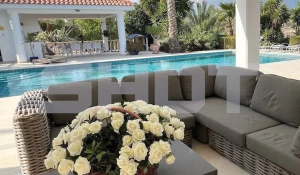 Особняк Александра Реввы.