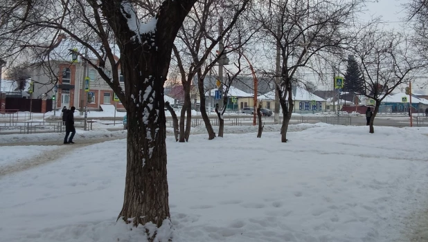 Пересечение улиц Северо-Западная и Антона Петрова.