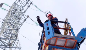 Энергетики работают в любых условиях и находятся на посту круглосуточно.