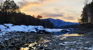 Катунь в марте.