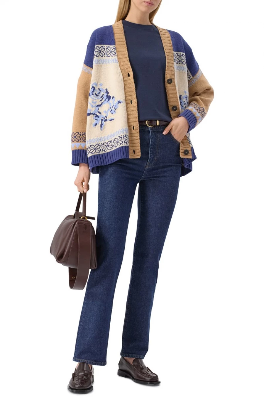 Кардиган с узорами, 34 250 рублей.