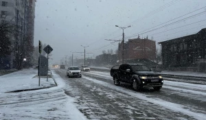 Дорога. Метель. Снег.