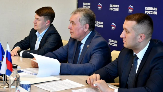 Заседание организационного комитета партии «Единая Россия» по проведению предварительного голосования в Алтайском крае.