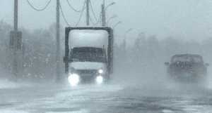 На трассе в метель.