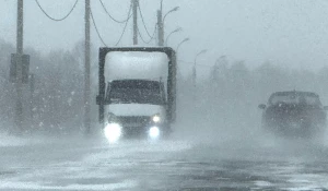 На трассе в метель.