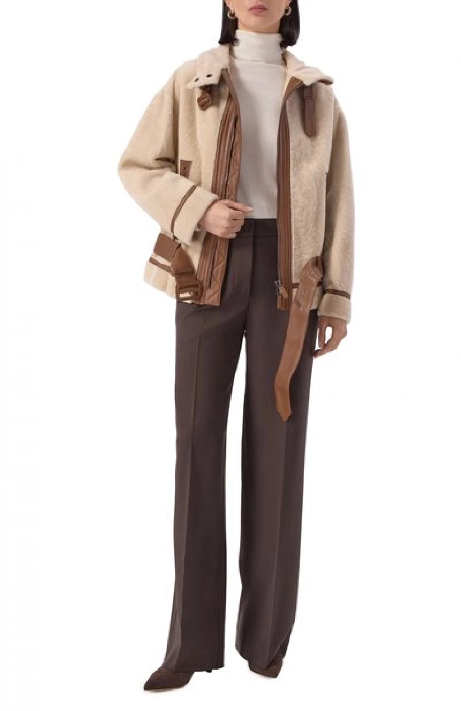 Дубленка из овчины, 1 215 000 рублей.