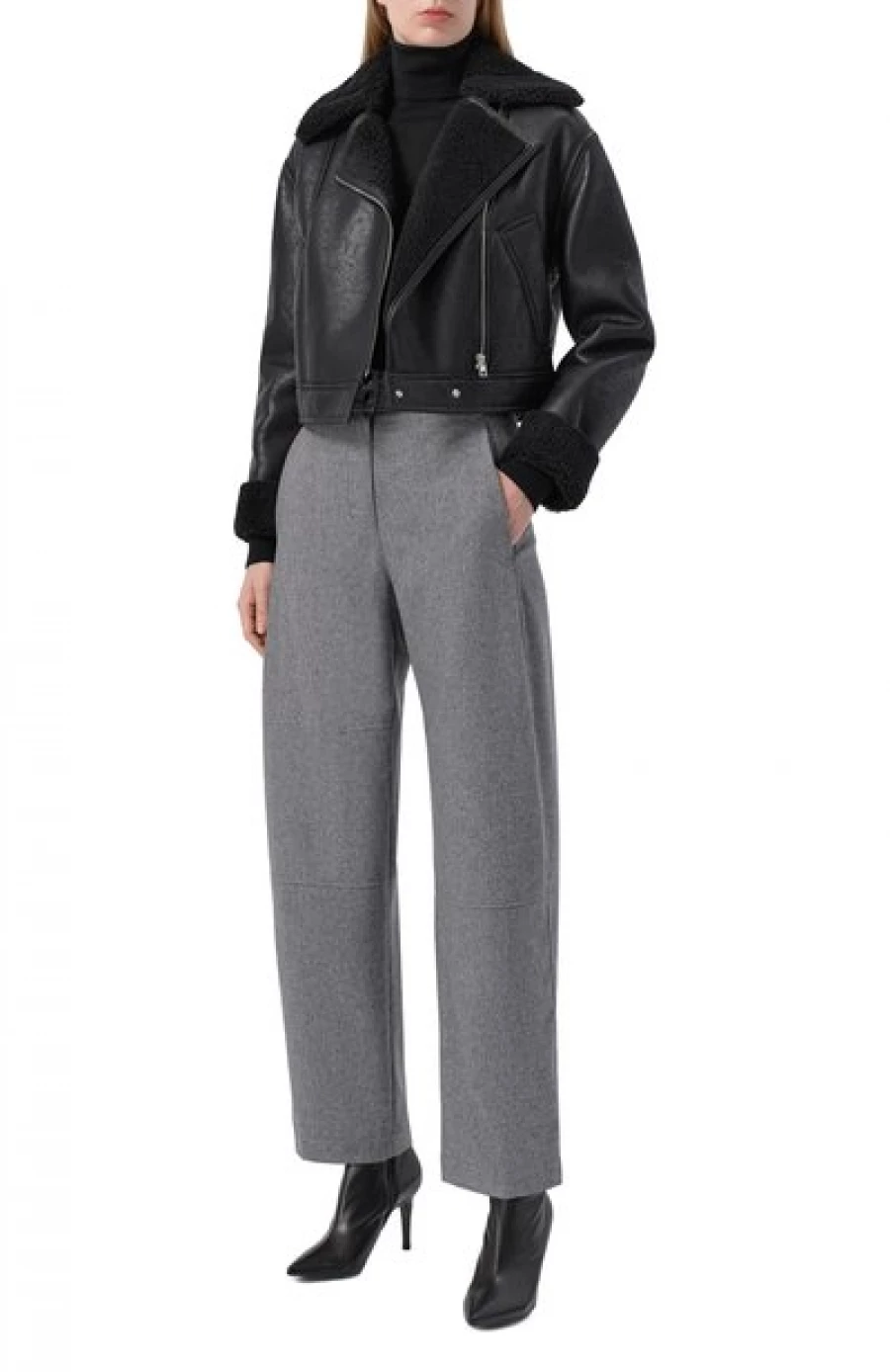 Дубленка, 39 800 рублей.