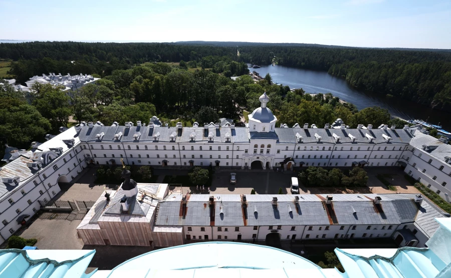 Спасо-Преображенский Валаамский мужской монастырь.