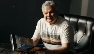 Кадры Александра Проваторова украсили уникальную коллекцию одежды бренда Alpalazone.
