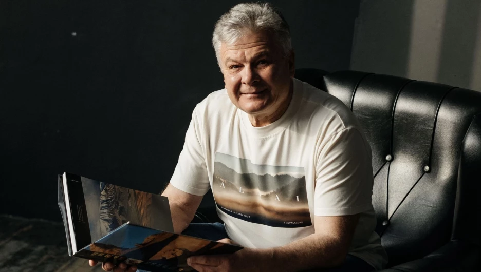 Кадры Александра Проваторова украсили уникальную коллекцию одежды бренда Alpalazone.
