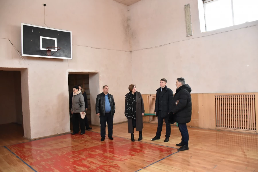 Денис Голобородько посетил здание учебного корпуса Каменского агротехнического техникума.