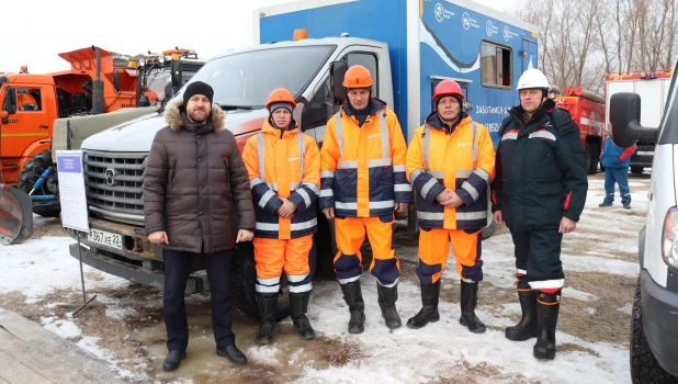 «Росводоканал Барнаул» принял участие в смотре техники и командно-штабных учениях с органами управления и силами РСЧС Алтайского края.