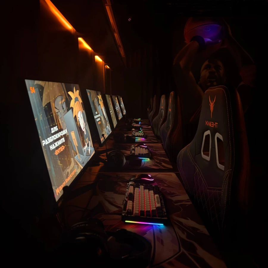 «Ростелеком» подключил «игровую скорость» барнаульскому «Центру Киберспорта».