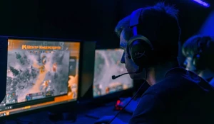 «Ростелеком» подключил «игровую скорость» барнаульскому «Центру Киберспорта».