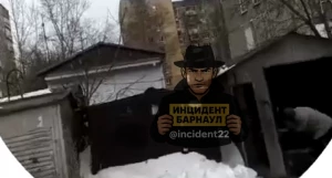 Смерть ребенка на гараже в Барнауле.