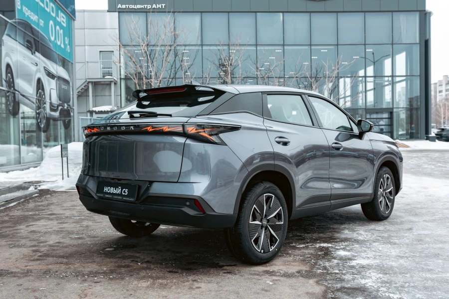 OMODA C5.