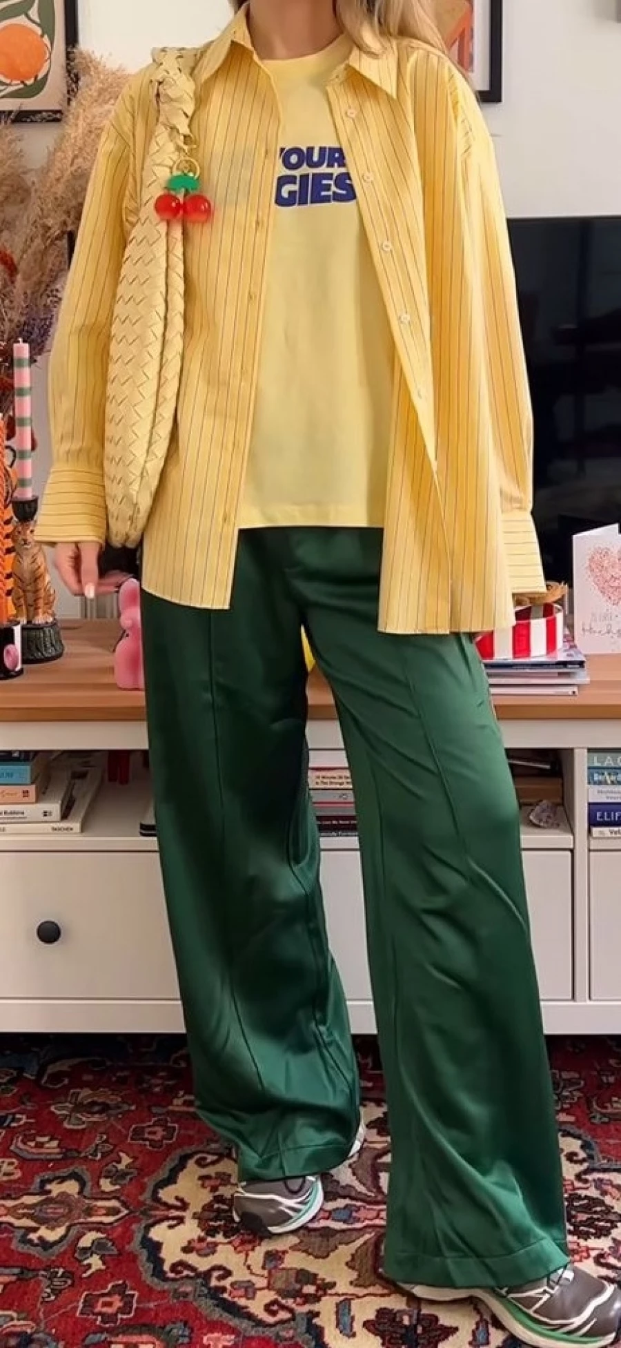 Сочетания цветов в одежде на весну.