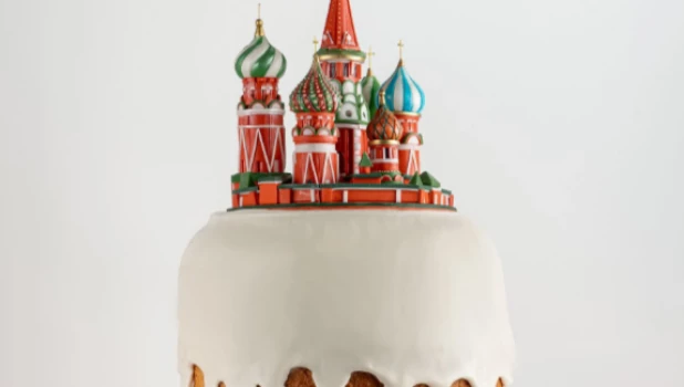 Кулич за 100 тыс. рублей