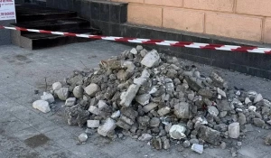 Обрушился фасад на проспекте Ленина, 85.