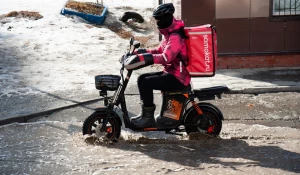 Лужи на ул. Ядринцева.