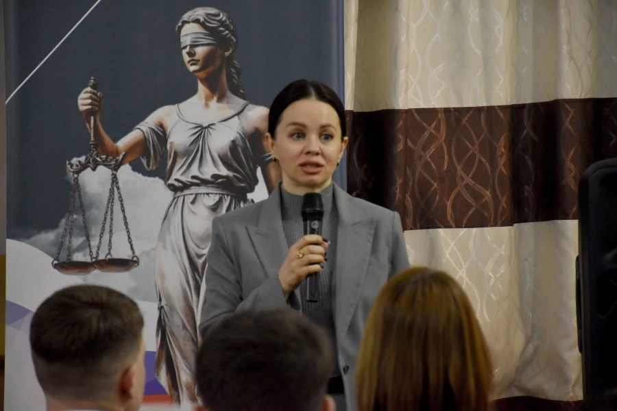 Правовые школы проекта «Юристы-населению» в районах Алтайского края.