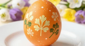 Яйца вареные. Крашеные яйца.