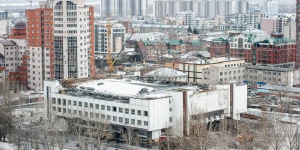 Здание «Оперы» с высоты. 